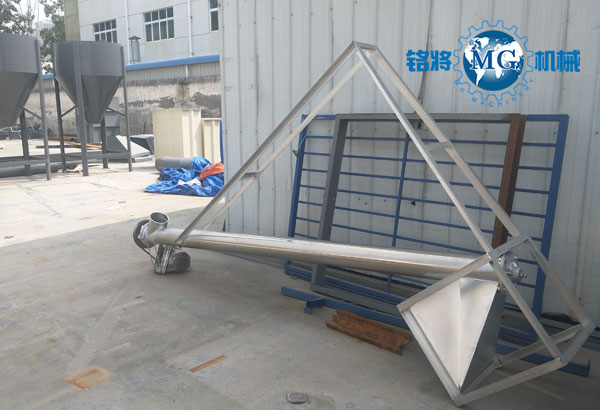 鬥式提升機如何檢(jiǎn)修?這幾點工作(zuò)一定要做好! 鬥式(shì)提升機如何檢修?這幾(jǐ)點工作一(yī)定要做好!