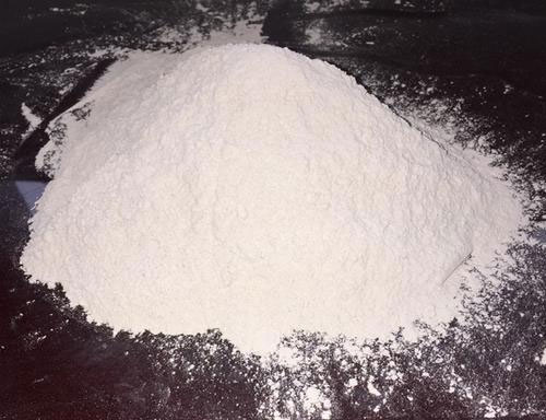 膩子粉與膩子膏有啥區別(bié)?哪個更優(yōu)秀呢?! 膩子粉與(yǔ)膩子(zǐ)膏有啥區別?哪個更優秀呢?!