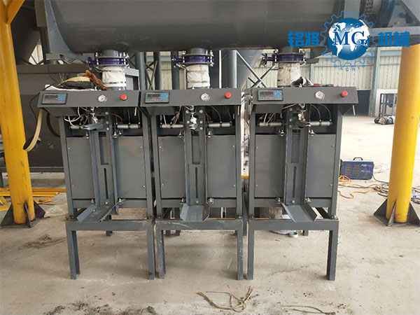 幹粉砂（shā）漿包裝機市場發展及注意事項