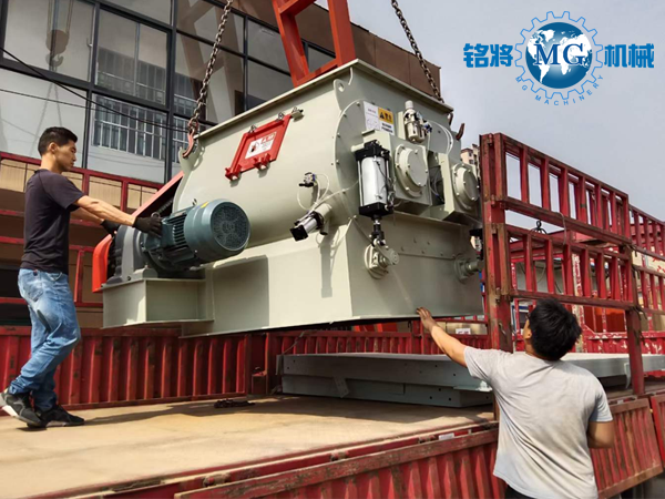 時產8噸半自動幹(gàn)粉砂漿生產線發往蒙古