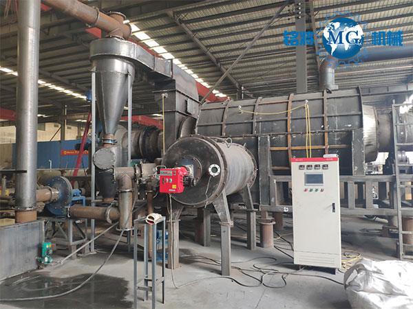 砂(shā)子烘幹機滑動軸(zhóu)清洗檢查的注意事項 砂子(zǐ)烘幹機滑動軸清洗檢查的注意事項(xiàng)