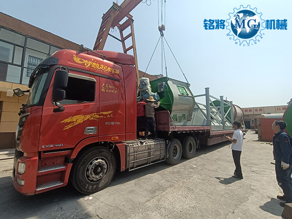 陝西榆林年(nián)產二十萬噸幹(gàn)混砂漿設備發貨 陝西榆林(lín)年產二(èr)十萬噸幹混砂漿設備發貨